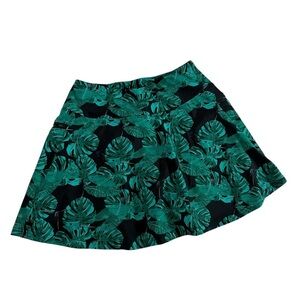Life Lies In Movement Leaf print Skirt Skort Size M NWT
